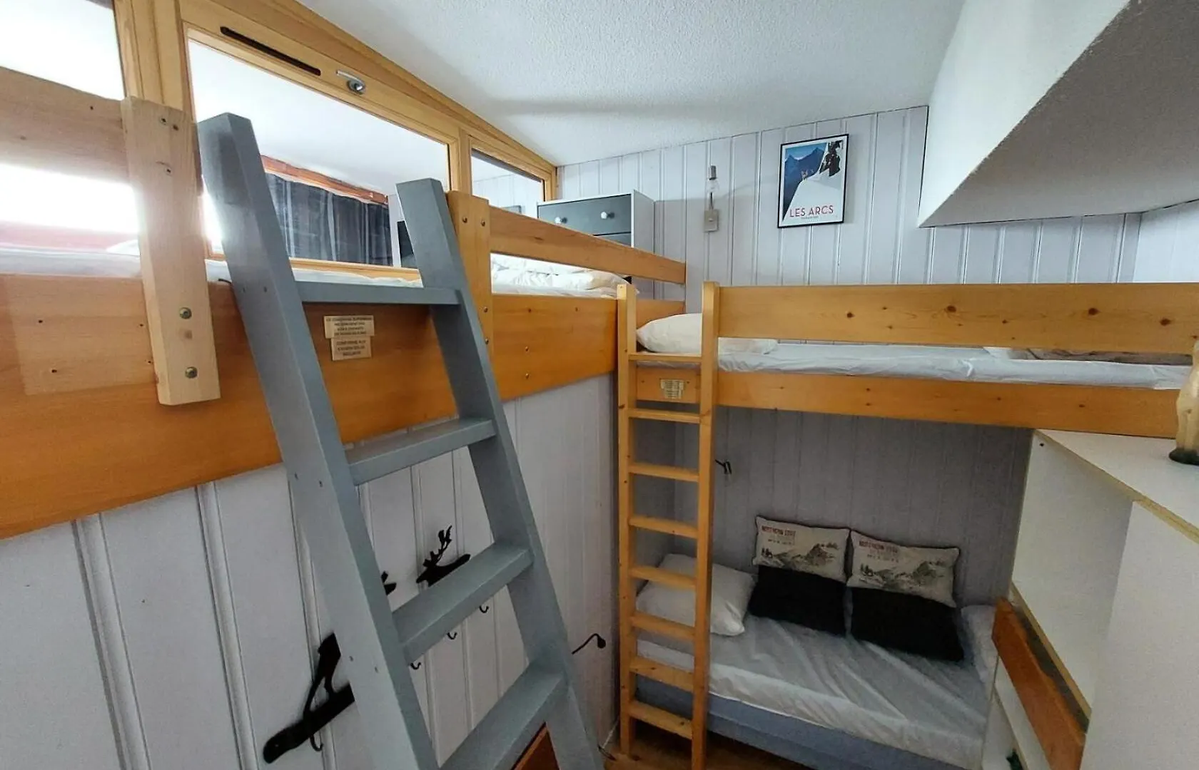 Apartment Residence Aiguille Grive Bat II - Tres Bel Appartement De 2 Pieces, Renove Pour 5 Personnes, Proche Des Pistes Dans Le Village De Charmettoger A Arc 1800 Mae-1743 Les Arcs  France